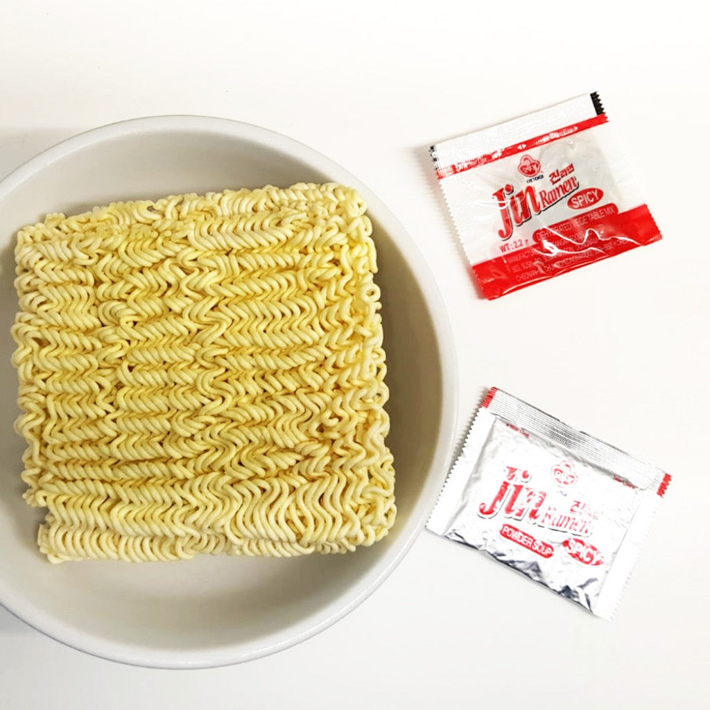 Macarrão Instantâneo Jin Ramen Apimentado 120g Ottogi