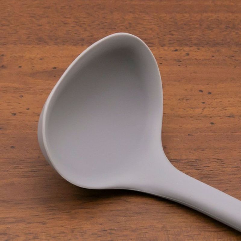 Concha Terrina de Silicone Cinza Claro 21cm