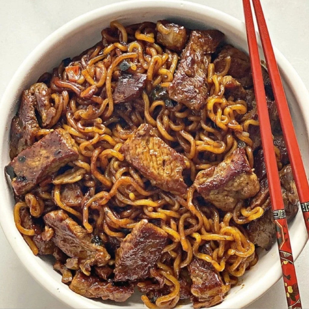 Macarrão Instantâneo Chapagetti com Molho Soja Preta 127g Nongshim