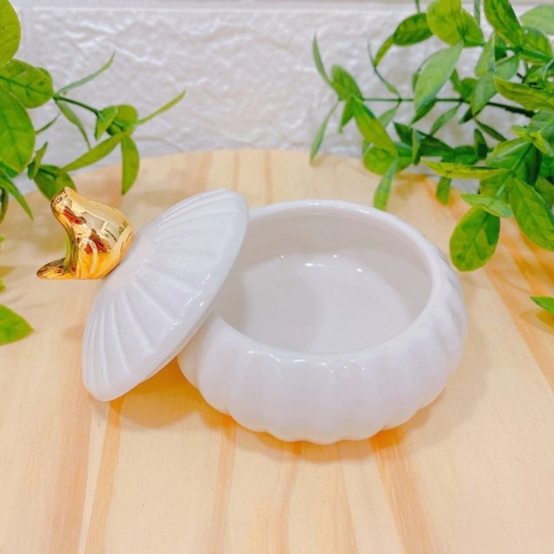 Porta Jóia em Cerâmica Pássaro Dourado 8x7,5cm