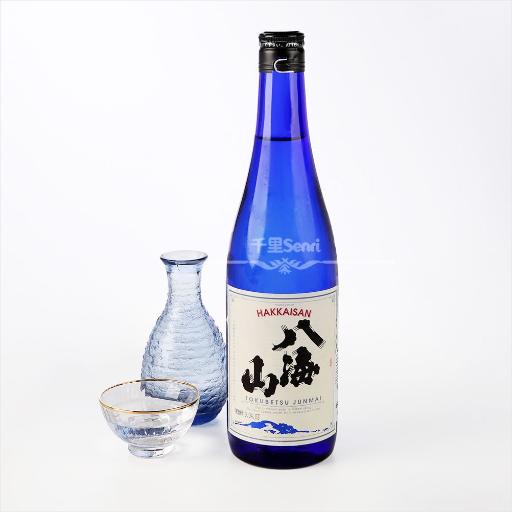 Sake Junmai Tokubetsu Junmai 720ml