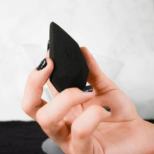 Esponja de Maquiagem Klass Vough Onyx Edição Limitada Sem Látex
