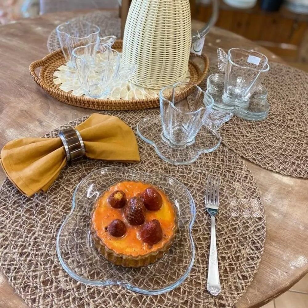 Conjunto com 4 Pratos de Sobremesa de Vidro Butterfly 17cm