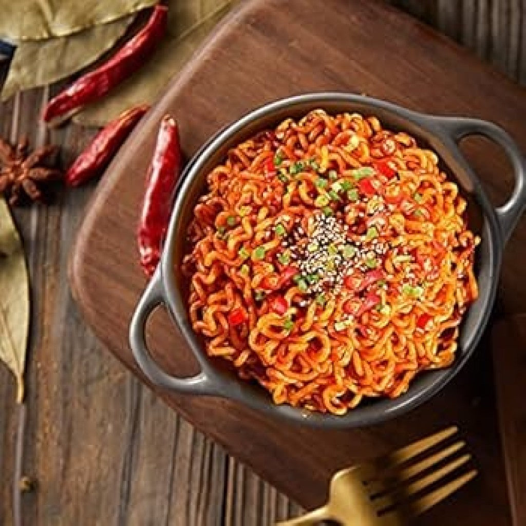 Macarrão Instantâneo Sabor Tteokbokki Apimentado 122g Bibigo