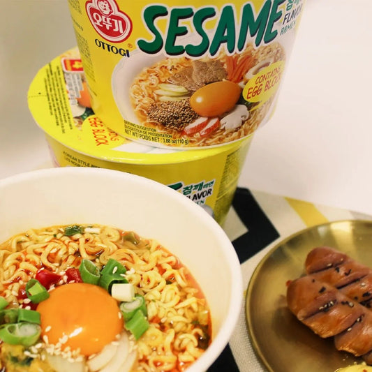 Macarrão Instantâneo Coreano Sesame Bowl 110g Ottogi