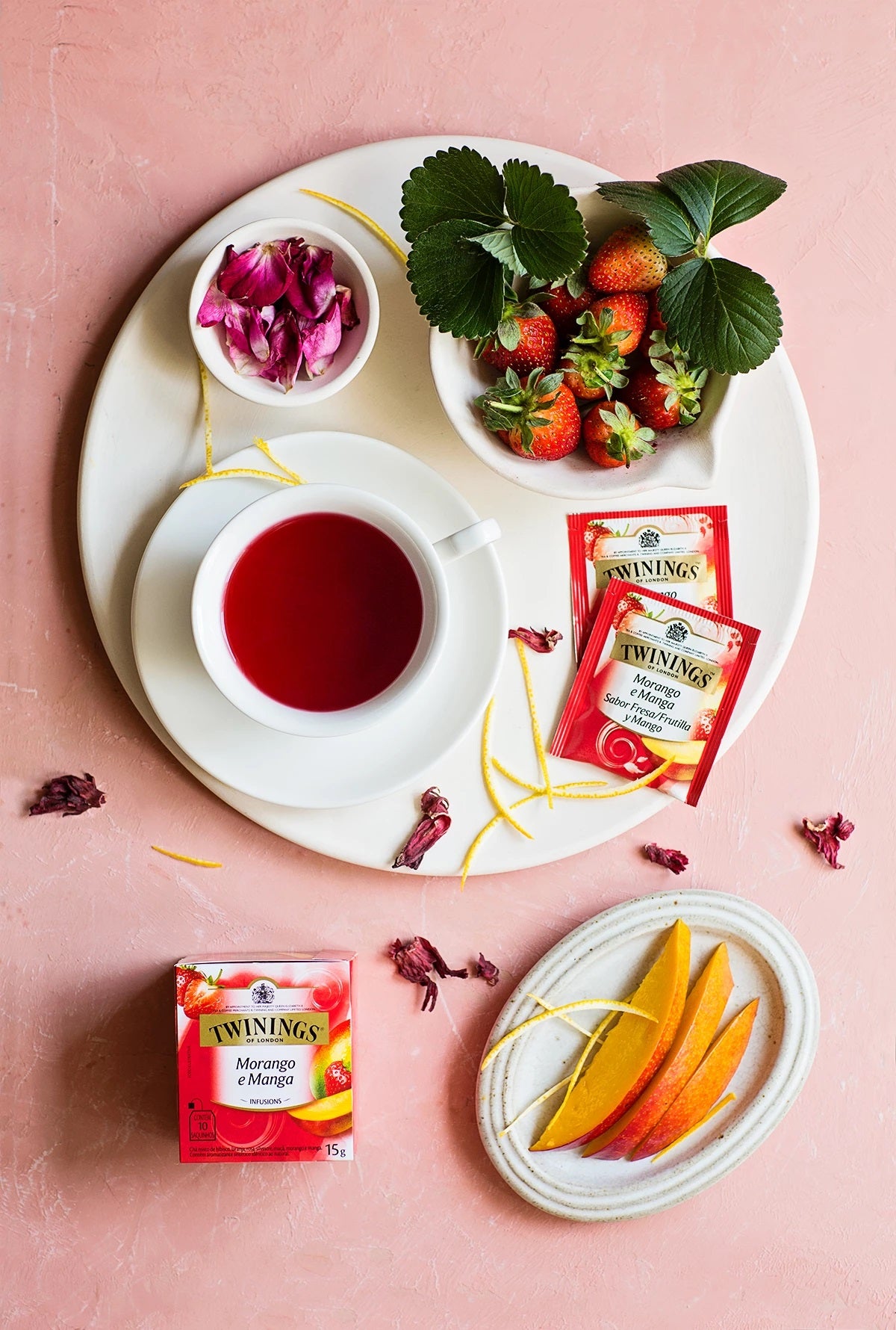 Chá Morango e Manga com 10 Sachês 15g Twinings
